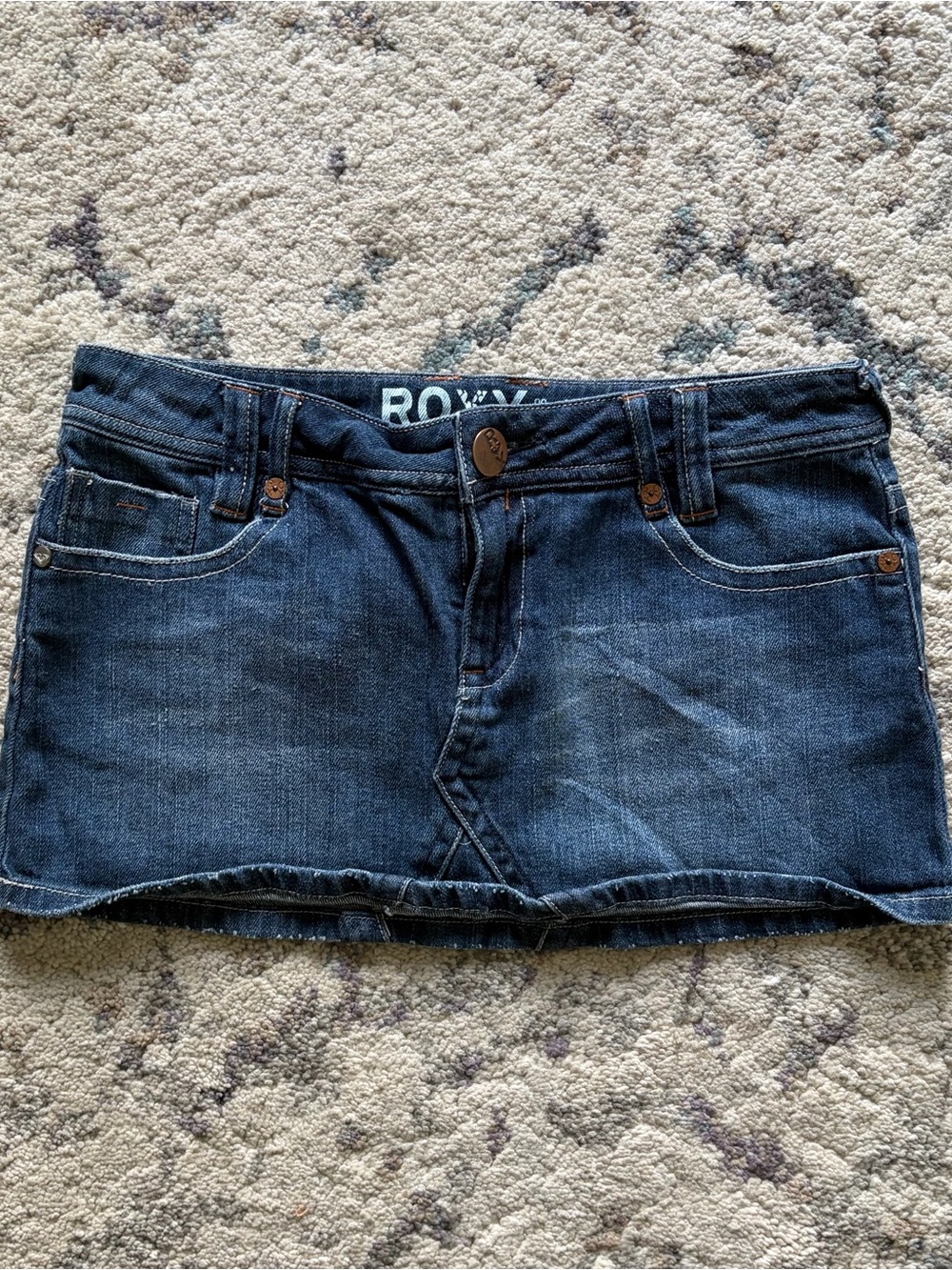 Y2K Low Rise Roxy Denim Mini Skirt - Picture 2 of 4